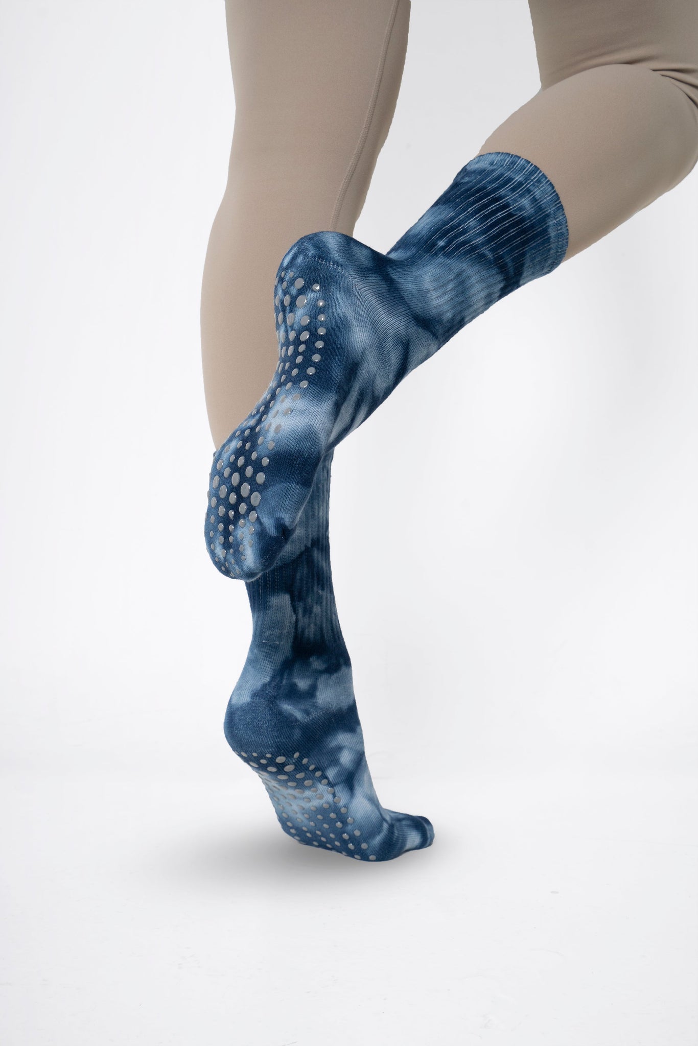 Soar Tie-Dye Non Slip Grip Socks (2-Pairs)